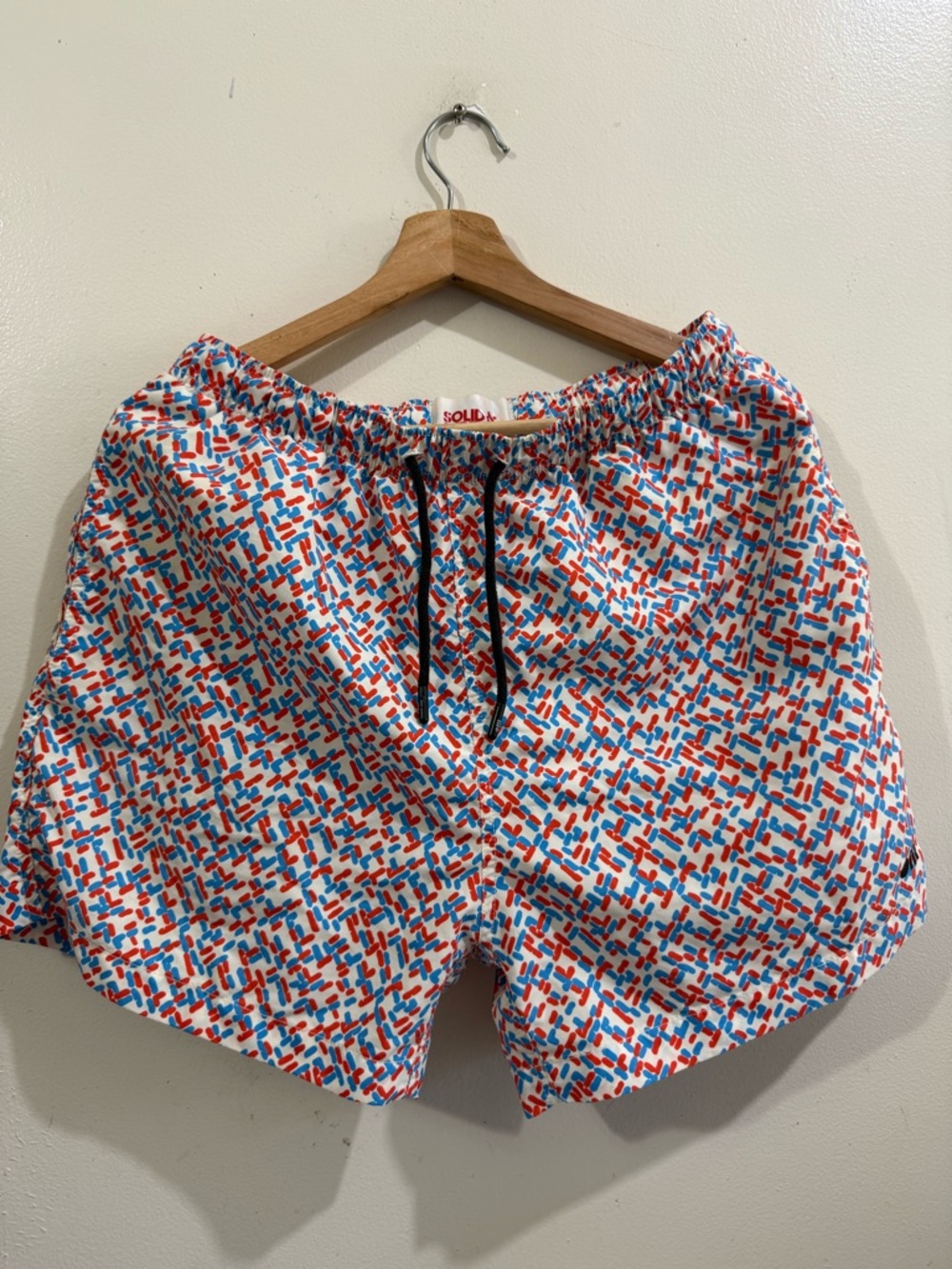 SOLID & STRIPED White Shorts with Red & Blue Abstract Print